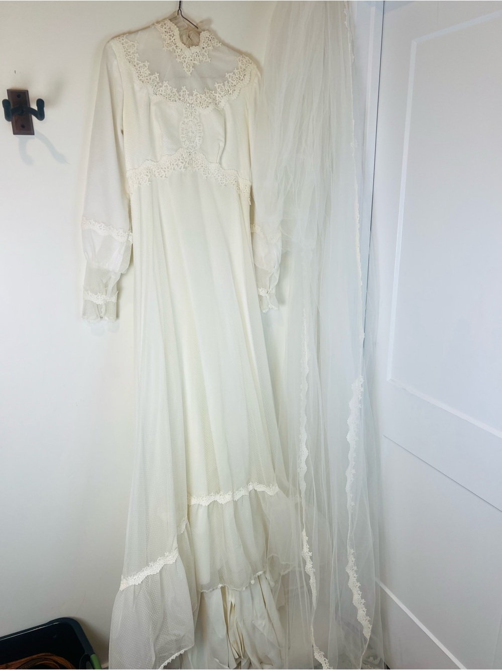 Vintage 1970’s Swiss Dot Wedding Dress and Veil S